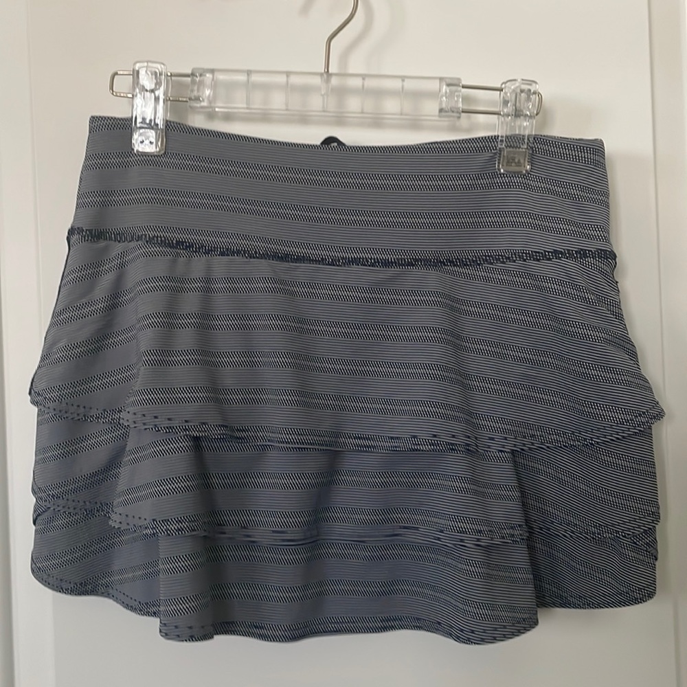 Athleta Tennis Skirt - navy/white - size M - like new